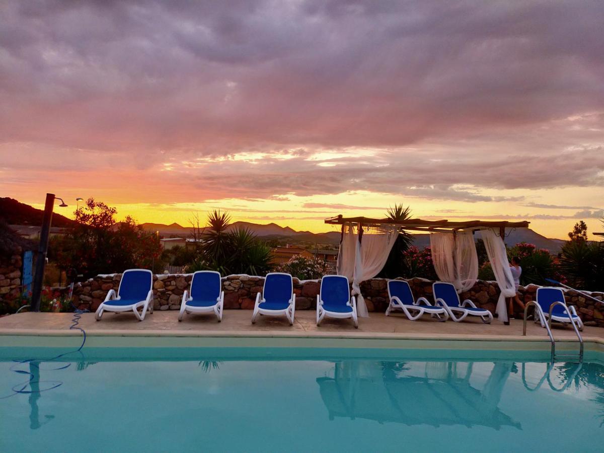 Sa Corti De Sa Perda Piscinas Hotel Ngoại thất bức ảnh